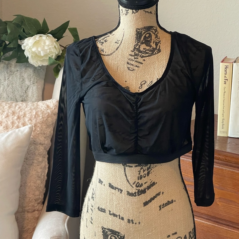 Monroe and Main ladies midi length dress. Scarf like hemline. NWOT - Picture 6 of 9
